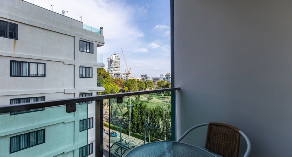 For sale 1 bed condo in Pratumnak, Pattaya