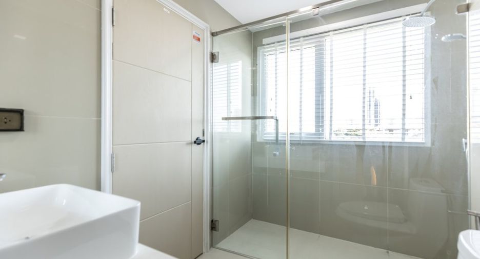 For sale 1 bed condo in Pratumnak, Pattaya