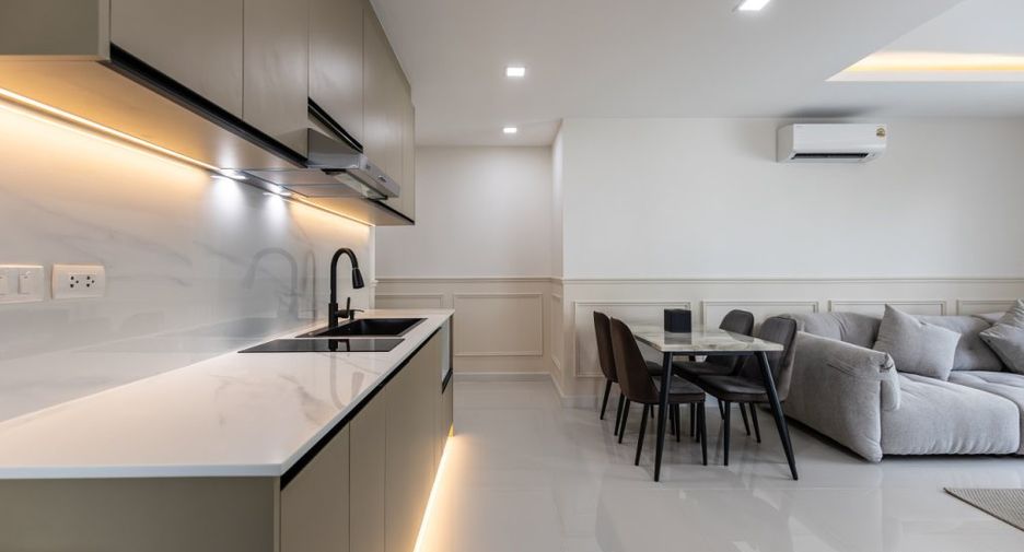 For sale 1 bed condo in Pratumnak, Pattaya
