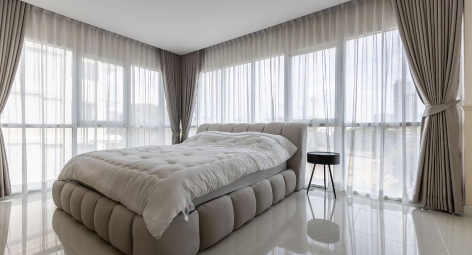 For sale 1 bed condo in Pratumnak, Pattaya