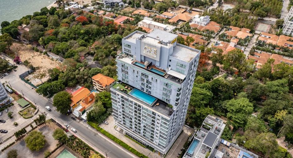 For sale 1 bed condo in Pratumnak, Pattaya