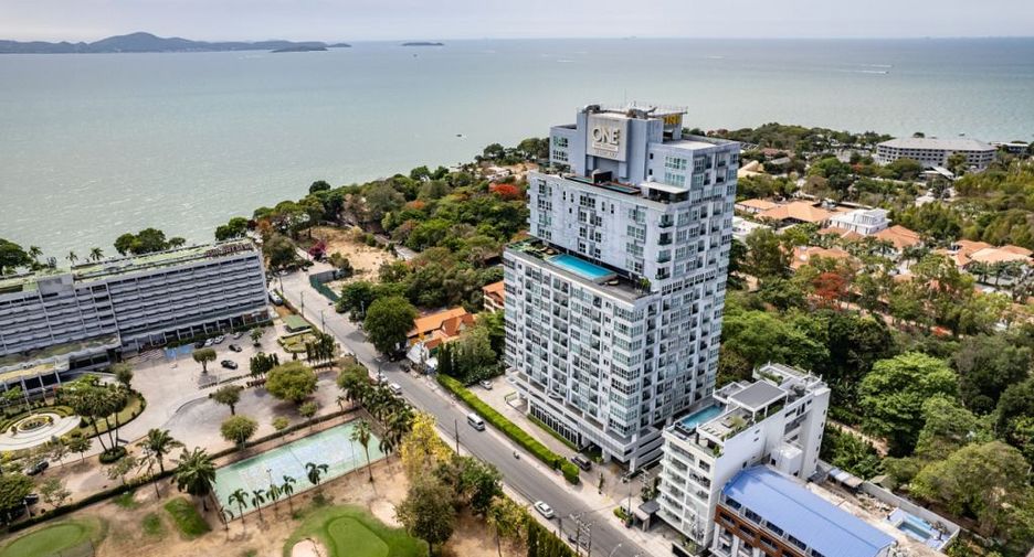 For sale 1 bed condo in Pratumnak, Pattaya