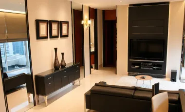 Condo en alquiler de 2 habitaciones en Sathon, Bangkok