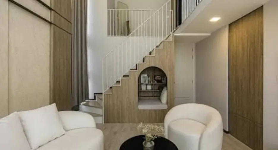 For sale 4 bedrooms house in Saphan Sung, Bangkok