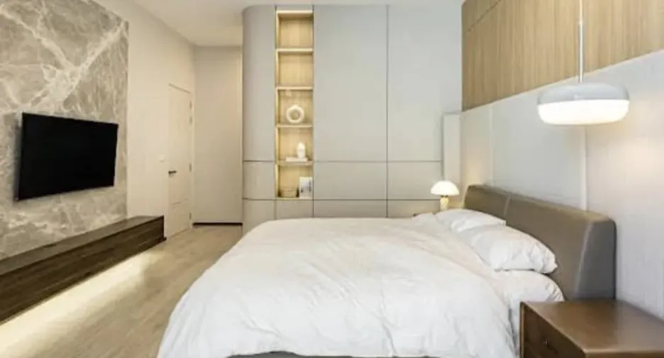 For sale 4 bedrooms house in Saphan Sung, Bangkok