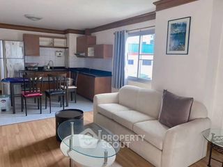 2 Bedroom Condo In Si Racha, Chonburi
