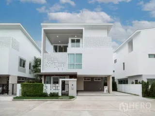 For rent 4 bedrooms house in Saphan Sung, Bangkok