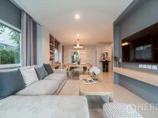 For rent 4 bedrooms house in Saphan Sung, Bangkok
