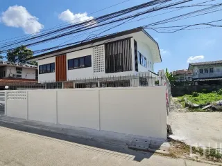 ให้เช่า 4 ห้องนอน บ้านเดี่ยว ใน ลาดพร้าว, กรุงเทพฯ