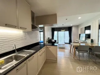 For rent 2 bedrooms condo in Khlong Toei, Bangkok