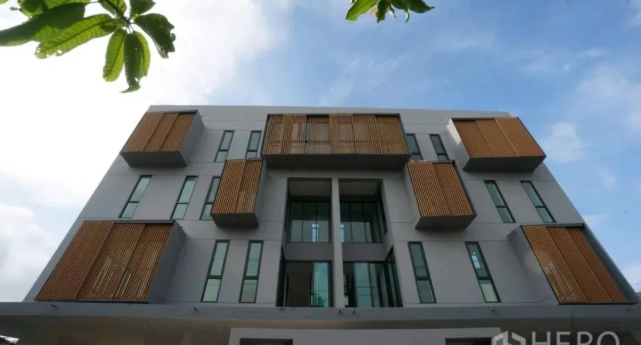Büro zur Miete mit 2 Zimmer in Chatuchak, Bangkok