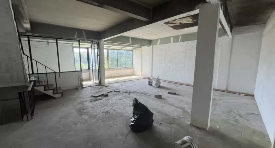 For sale retail Space in Suan Luang, Bangkok