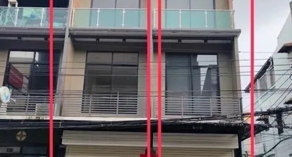 For rent and for sale 2 bedrooms retail Space in Pom Prap Sattru Phai, Bangkok