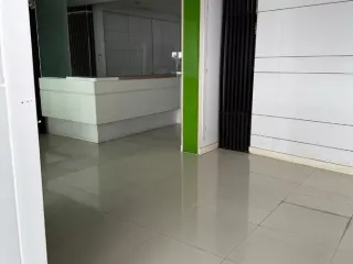 出售 商业空间 在 Watthana, 曼谷