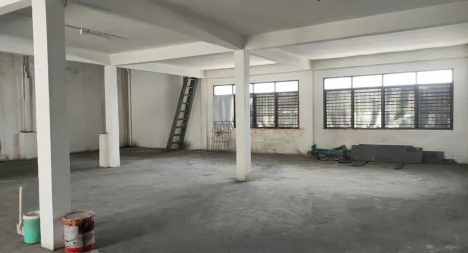 For rent retail Space in Watthana, Bangkok