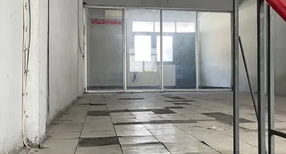 For rent retail Space in Suan Luang, Bangkok