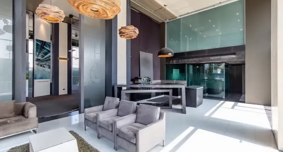 For sale 2 bedrooms retail Space in Prawet, Bangkok