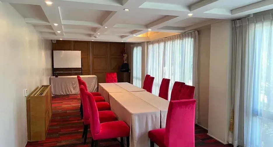 For rent retail Space in Suan Luang, Bangkok