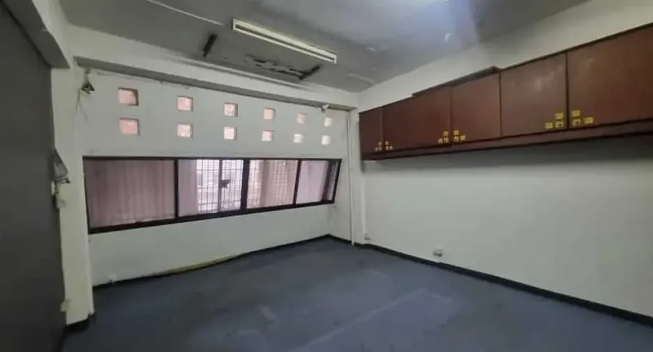 Аренда торговое помещение в Щаттхана, Бангкок