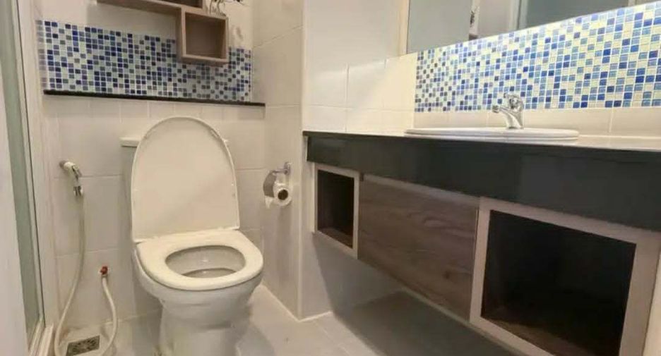 For rent 2 bedrooms condo in Mueang Chiang Mai, Chiang Mai