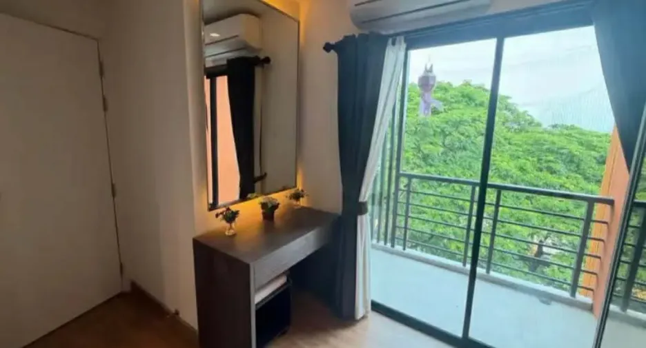 For rent 2 bedrooms condo in Mueang Chiang Mai, Chiang Mai