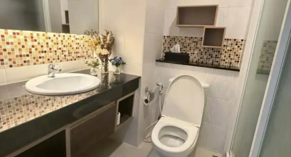 For rent 2 bedrooms condo in Mueang Chiang Mai, Chiang Mai