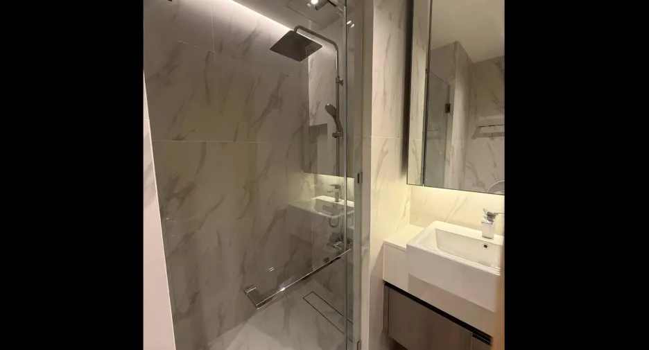 Condo en alquiler de 2 habitaciones en Watthana, Bangkok