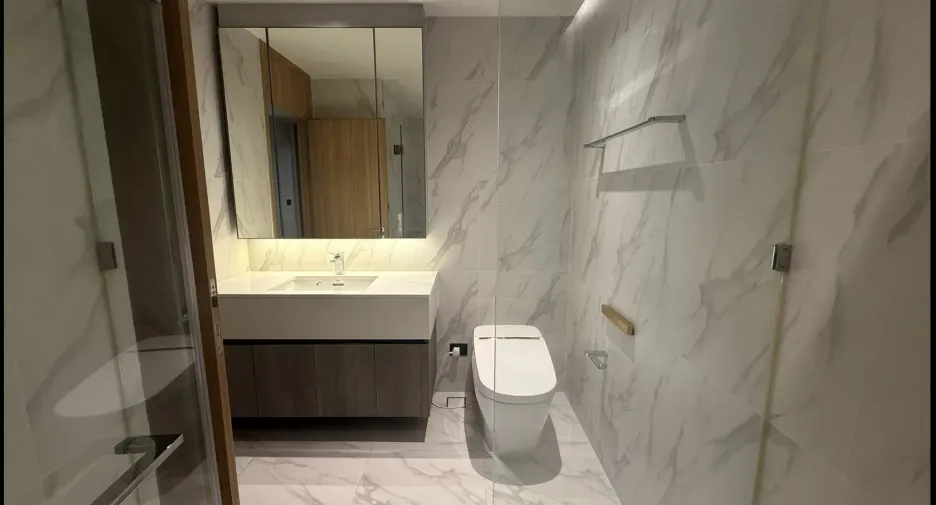 Condo en alquiler de 2 habitaciones en Watthana, Bangkok