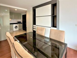 Condo en venta de 2 habitaciones en Huai Khwang, Bangkok