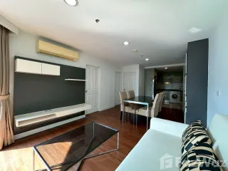 Condo en venta de 2 habitaciones en Huai Khwang, Bangkok