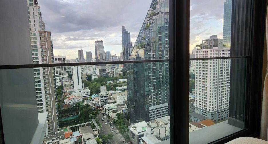 For rent 1 bed condo in Sathon, Bangkok