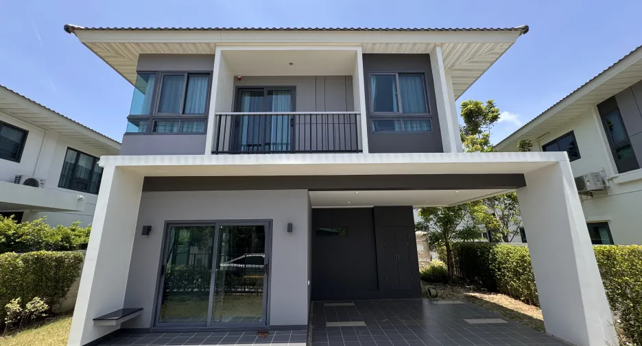 Casa en alquiler de 4 habitaciones en Mueang Phuket, Phuket
