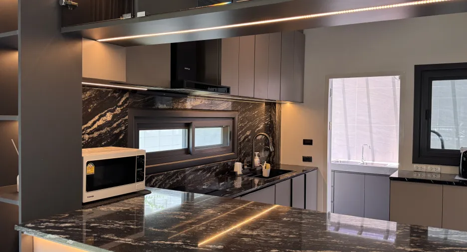 Casa en alquiler de 4 habitaciones en Mueang Phuket, Phuket