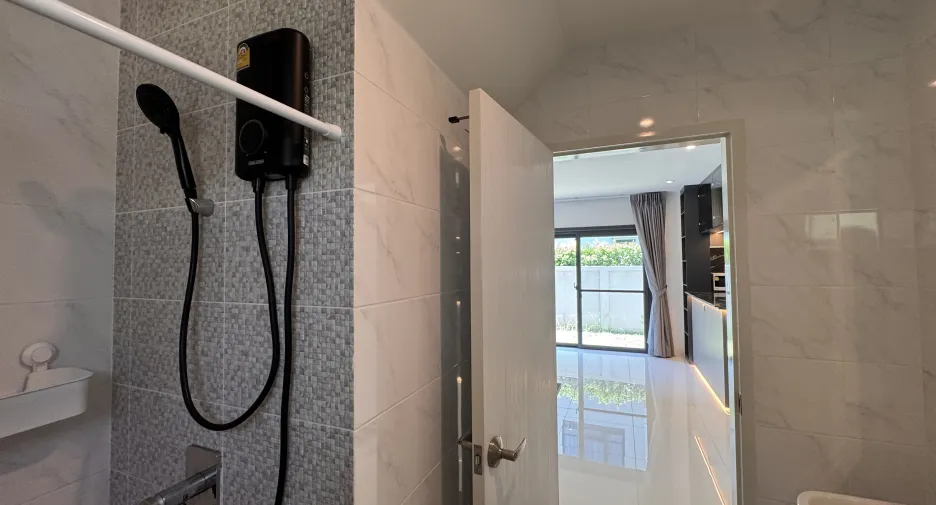 Casa en alquiler de 4 habitaciones en Mueang Phuket, Phuket
