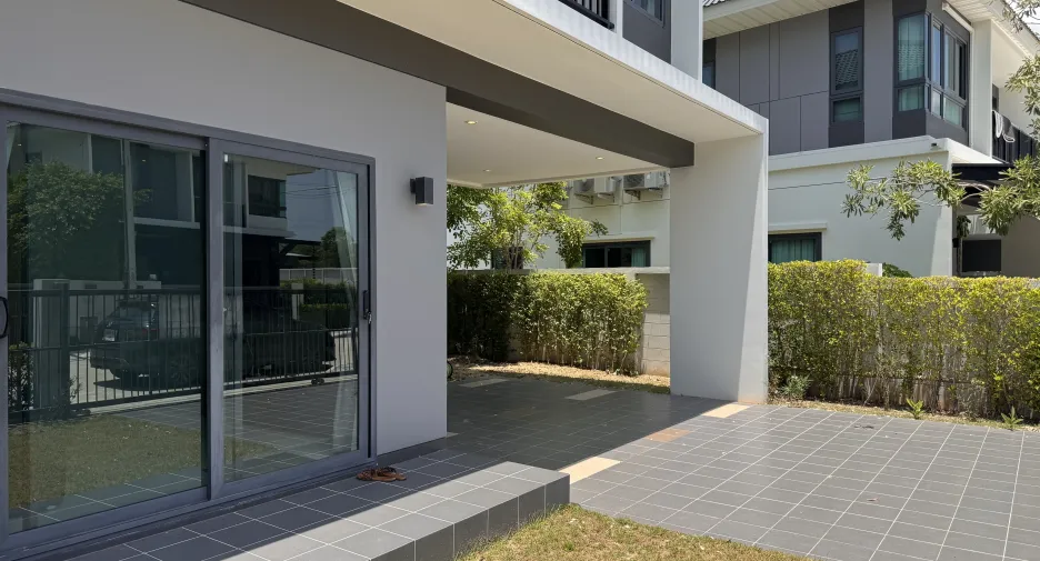 Casa en alquiler de 4 habitaciones en Mueang Phuket, Phuket