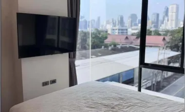 Condo en alquiler de 1 habitaciones en Khlong Toei, Bangkok