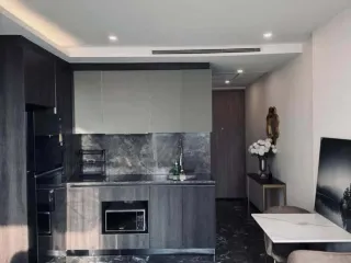 Condo en alquiler de 1 habitaciones en Khlong Toei, Bangkok