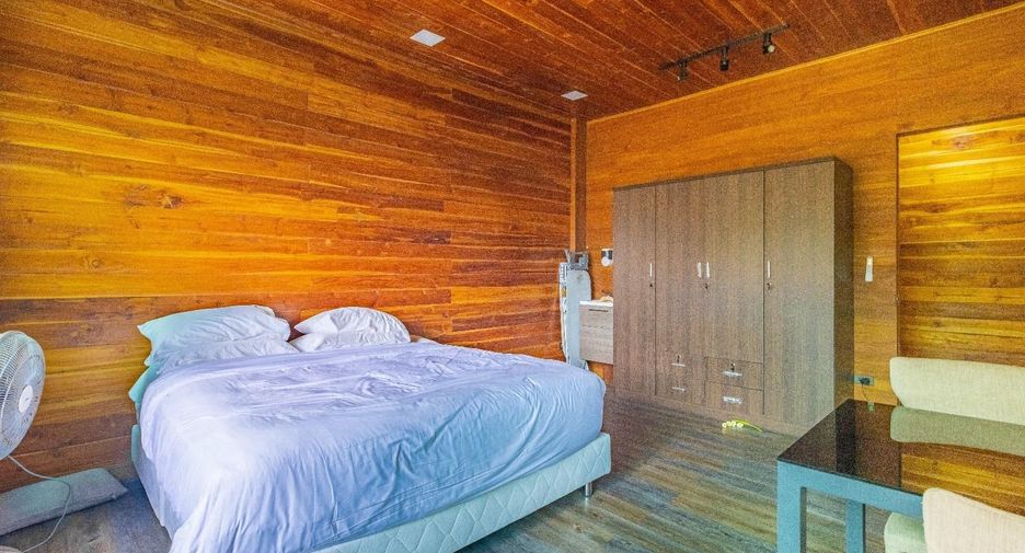 Hotel en venta de 16 habitaciones en Thalang, Phuket