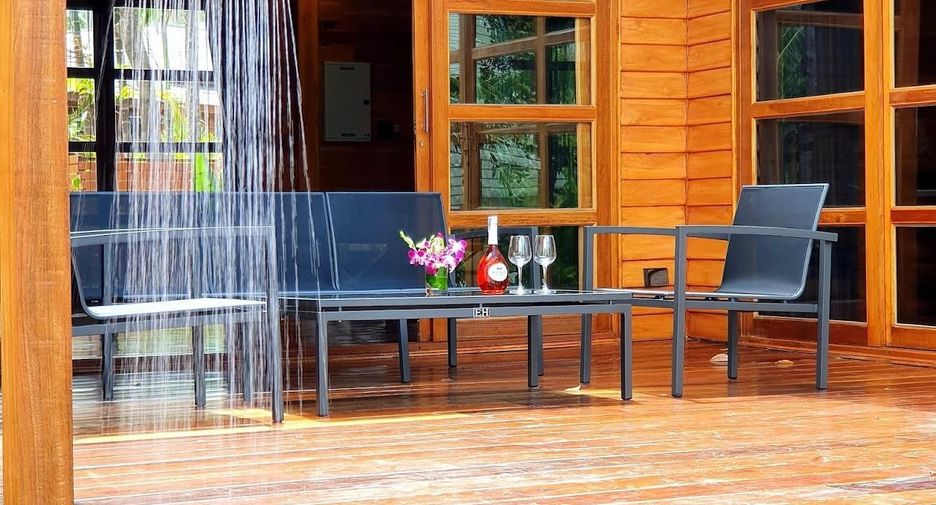 Hotel en venta de 16 habitaciones en Thalang, Phuket