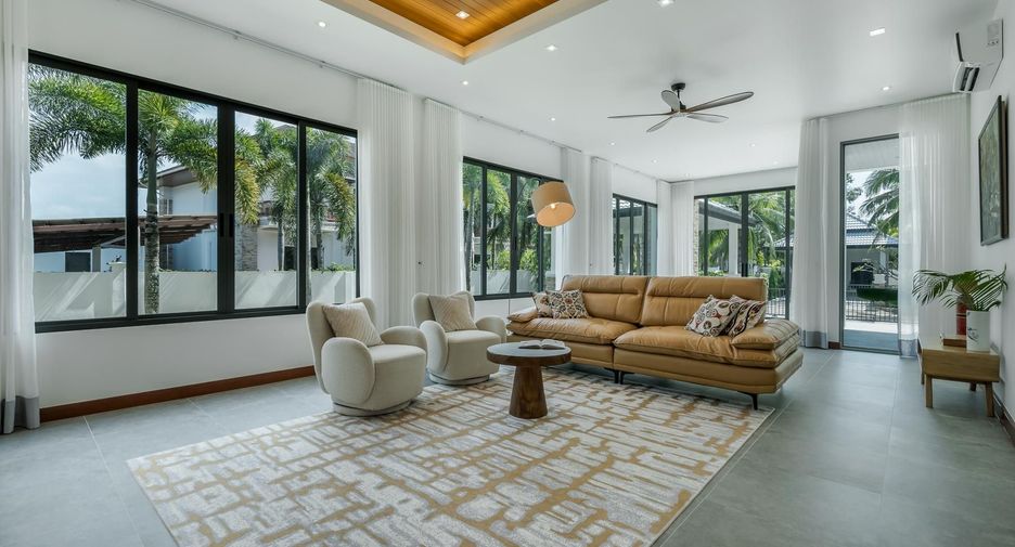 Villa zum Kauf und zur Miete mit 4 Zimmer in Mueang Phuket, Phuket