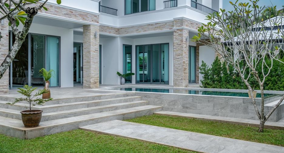 Villa zum Kauf und zur Miete mit 4 Zimmer in Mueang Phuket, Phuket