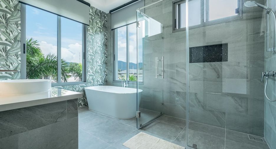 Villa zum Kauf und zur Miete mit 4 Zimmer in Mueang Phuket, Phuket