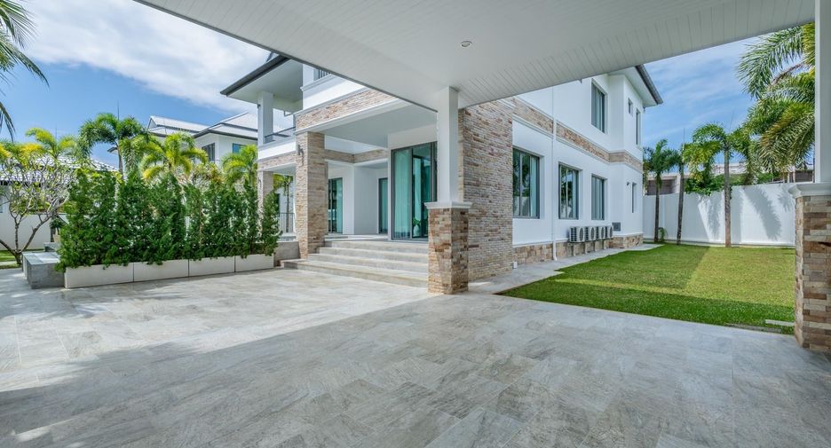 Villa zum Kauf und zur Miete mit 4 Zimmer in Mueang Phuket, Phuket
