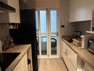 For rent 2 bedrooms condo in Pathum Wan, Bangkok