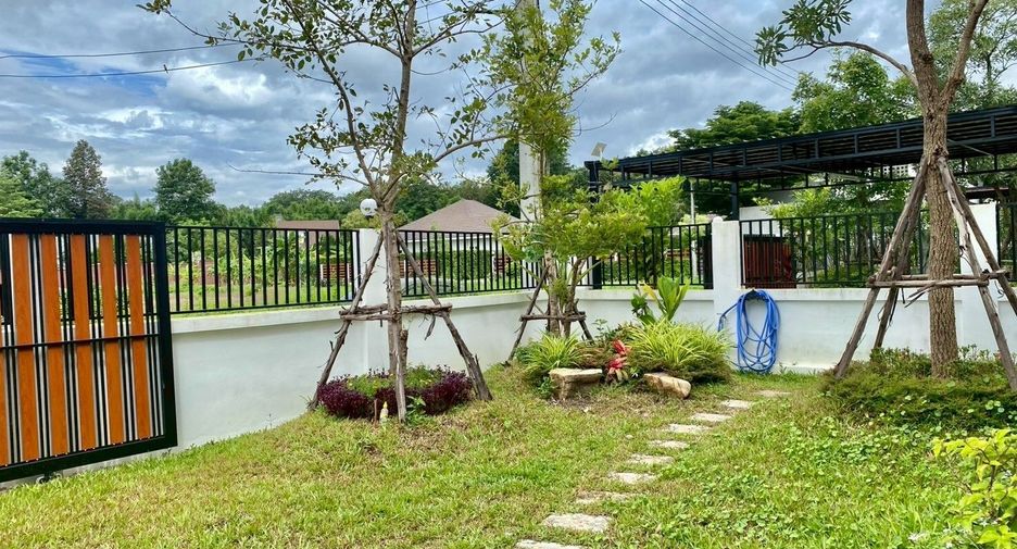For sale 4 bedrooms house in Hang Dong, Chiang Mai