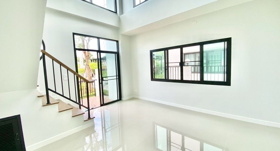 For sale 4 bedrooms house in Hang Dong, Chiang Mai