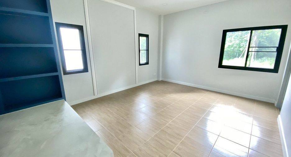 For sale 4 bedrooms house in Hang Dong, Chiang Mai