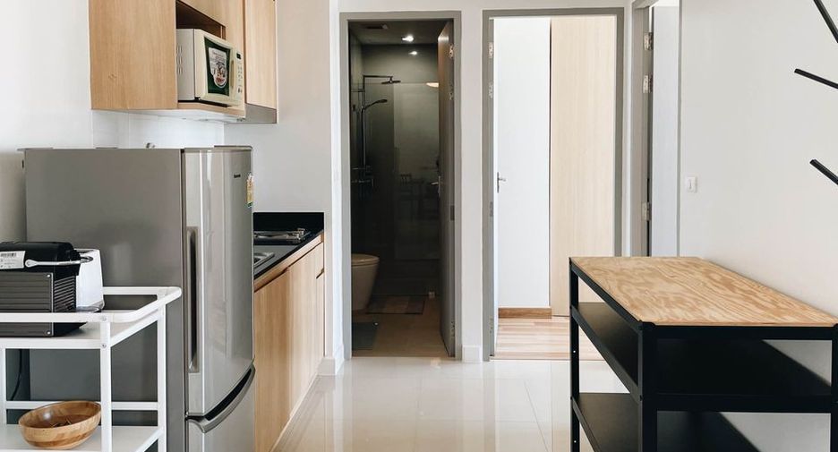 Condo en venta de 2 habitaciones en Bang Na, Bangkok