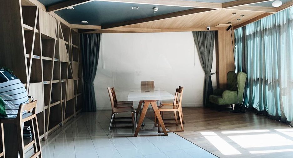 Condo en venta de 2 habitaciones en Bang Na, Bangkok