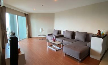 Wohnung zur Miete mit 2 Zimmer in Huai Khwang, Bangkok